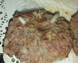 Foto del paso 16 de la receta: Combo completo. Pan de hamburguesa, hamburguesa, aros fritos