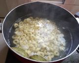 Foto del paso 1 de la receta: Raviolis con nata