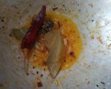 A picture of step 7 of Paneer Pasanda.
