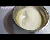 Foto langkah ke 5 dari resep Bolu pisang 2 telur part 2.
