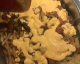 Foto del paso 11 de la receta: Papas, con cheddar, panceta y verdeo, igual a la del resto bar