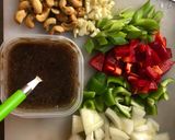 Foto langkah ke 3 dari resep Chicken Kungpao Brokoli.