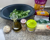 Foto del paso 1 de la receta: Pasta al pesto