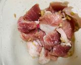 Hình bước làm 1 của món Bún thịt xào