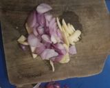 Foto langkah ke 1 dari resep Tumis Bawang Teri Medan.