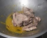 Foto langkah ke 3 dari resep 32. SOTO TULANG AYAM.