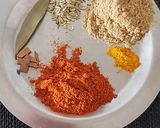 A picture of step 1 of Prawn masala.