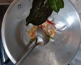 Foto langkah ke 2 dari resep Kicik Telur (Telur kecap pedas).