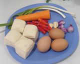 Foto langkah ke 1 dari resep #79. Sup Telur Tomat.
