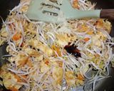 Foto langkah ke 4 dari resep Orak Arik Pedas Telur Toge.