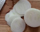 Foto del paso 1 de la receta: Cebolla frita en freidora de aire