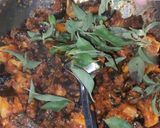 Foto langkah ke 4 dari resep Rica Belut Kemangi.