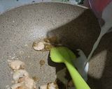 Foto langkah ke 4 dari resep Spagheti Kari Hijau Instan Udang Telur.