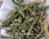 Foto langkah ke 6 dari resep Greenbeans&seafood with salted egg sauce.