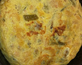 Foto del paso 2 de la receta: Tortilla de judías, pimientos verdes y butifarra