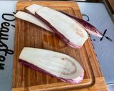 Une image de l'étape 2 de Aubergine et poivron aux tomates confites, coriandre et épices.