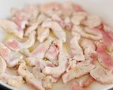 Hình bước làm 3 của món Phi Lê Gà Xào Bí Ngòi