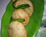 उड़द दाल कचौड़ी (Urad dal kachodi recipe in Hindi) रेसिपी चरण 16 फोटो