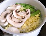Hình bước làm 1 của món Mì Cay Hàn Quốc Ăn Liền Cấp Độ X