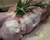 Foto del passaggio 3 della ricetta Rotolo di coniglio farcito