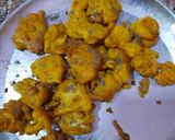 गोभी के पकोडे (Gobhi ke pakode recipe in Hindi) रेसिपी चरण 4 फोटो