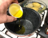 Foto del paso 2 de la receta: Guiso de ajo patatas a lo pobre y a mi manera