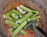 முருங்கைக்காய் கத்தரிக்காய் புளிக்குழம்பு(drumstick brinjal curry recipe in tamil) ரெசிபி ஸ்டேப் 2 புகைப்படம்