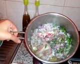 صورة لخطوة 2 من وصفة مرقة باللحم