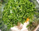A picture of step 2 of Palak Roti.