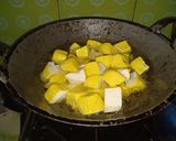 Foto langkah ke 1 dari resep Tumis tahu kecap pedas.