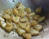 আলু ফুলকপির ডালনা (aloo phulkopir dalna recipe in Bengali) রেসিপি ধাপ - 2 ছবি