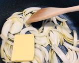 Creamy mushroom soup recipe step 2 photo