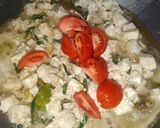 Foto langkah ke 5 dari resep Putih telur tumis cabai ijo.