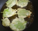 Foto langkah ke 3 dari resep Crispy spinach.