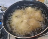 A picture of step 10 of Indori samosa.
