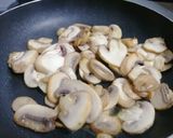 Foto del paso 1 de la receta: Omelette de champiñones