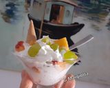 Foto del passaggio 4 della ricetta Paciugo a modo mio, con gelato all'amarena e frutta di stagione