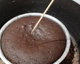A picture of step 7 of Halloween themed Chocolate cake (pops).