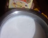 A picture of step 2 of Strawberry dessert.