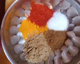 সজনে ডাঁটা দিয়ে মাছের ঝোল(Sojhne data diye macher jhol recipe in Bengali) রেসিপি ধাপ - 2 ছবি