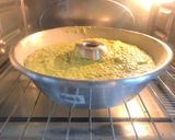 Foto langkah ke 6 dari resep Bolu Kelapa Pandan.