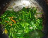 Foto langkah ke 4 dari resep Cah Kangkung/Oseng Kangkung.