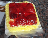 Foto del paso 9 de la receta: Tarta de frutillas c/pastelera /crema individual. Grace