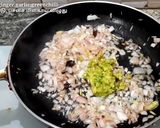 A picture of step 9 of Dhaba style matar masala.
