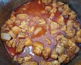 Csülökpörkölt főtt burgonyával recept fázis 6 fotója