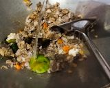 Foto langkah ke 2 dari resep Oseng daging iga sapi.