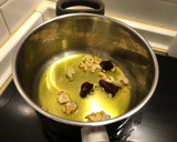 Foto del paso 2 de la receta: Boletus con huevos fritos y aceite de trufa 🤩🤩