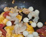 Foto langkah ke 7 dari resep Mie Goreng seafood lapciong.