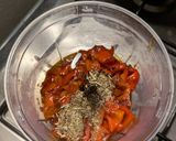 A picture of step 6 of Conchiglie con Crema di Peperoni.