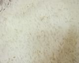 A picture of step 1 of Prawn Fried Rice.